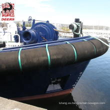 Defensa / parachoques del cilindro hueco del remolcador de goma de los ciervos para la protección de la nave